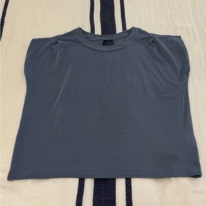 Athleta Girl Blue Knit Top with Keyhole Back; Like New! Girls Large (12)